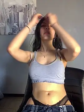 Webcam Model (SandyPink_) is live