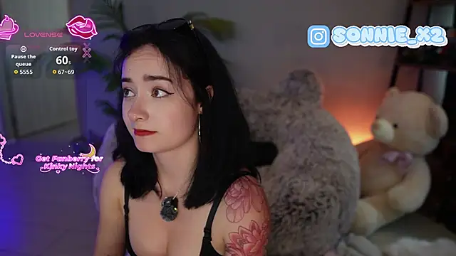 Sonnie_mami webcam
