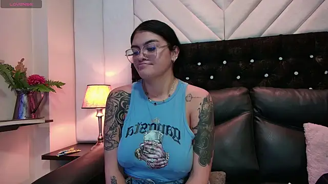 jackandtriana webcam