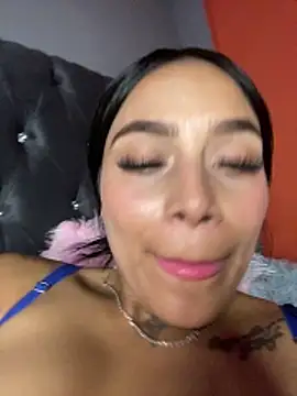 Emily_sharlot webcam