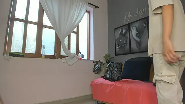 camillo_virgil - Camillo_virgil's free webcam - UK Sex Cams