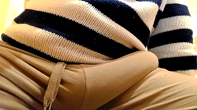 gae89tano (Ask my age) - Make My Cock Very Happy