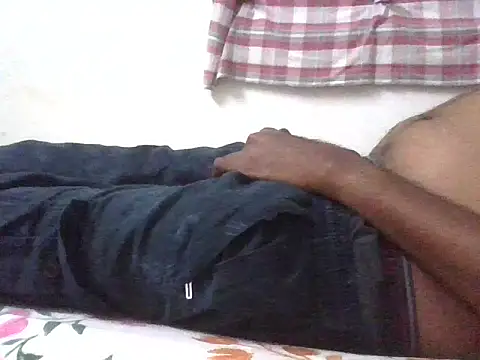 divi5555 Live Webcam on Stripchat