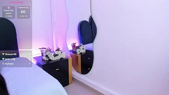 _caamilaa_ (F teen) - Dress off + dance sexy🔥