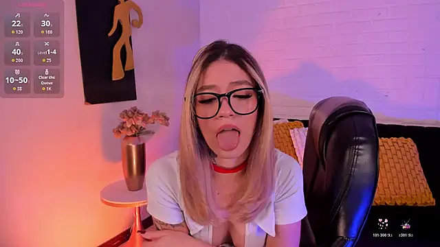 ViolettHansson webcam