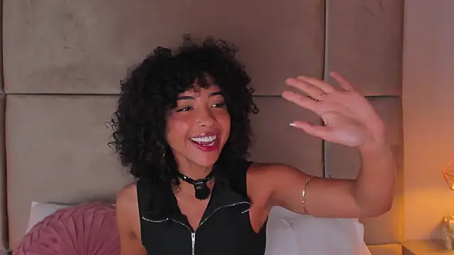 OSHUN_'s Live Sex Cam Show