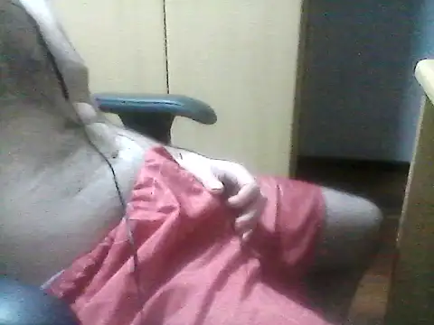 MORENOGOSTOSO12345 webcam