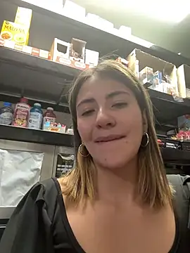 Andrea_19blonde webcam