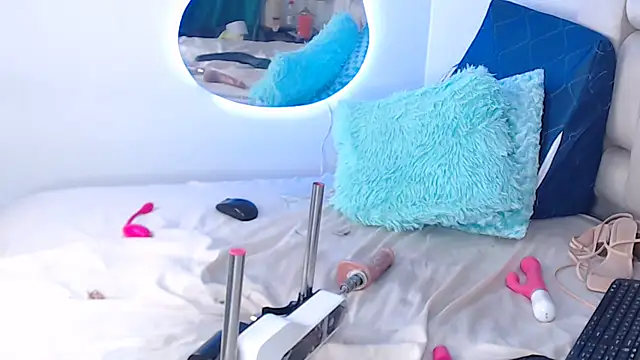 Ambar-Collins69 webcam