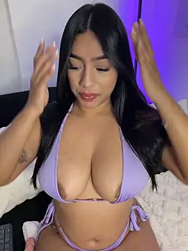 Webcam Model (Sara_mocca_)  is live.Free join now!