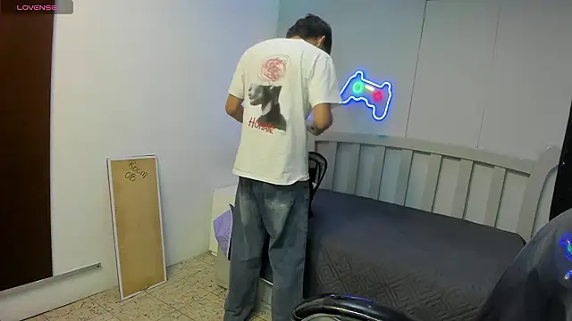 stiwentwink (M twink) - full naked