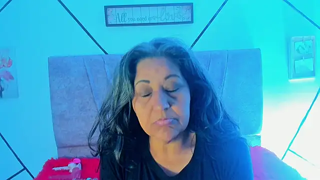 Victoriaa_Anderson webcam