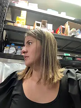 Andrea_19blonde webcam