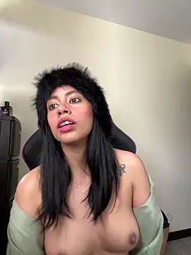 CarolinaRaven webcam