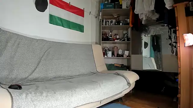 viraglaci18@xh webcam