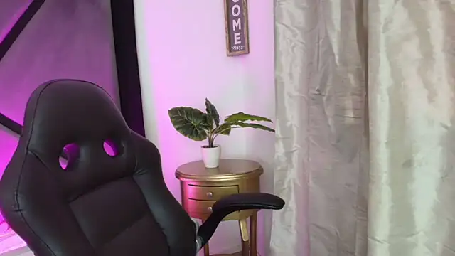 GabrielaDurann webcam