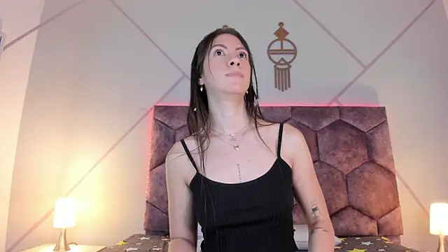 valeria_becket webcam