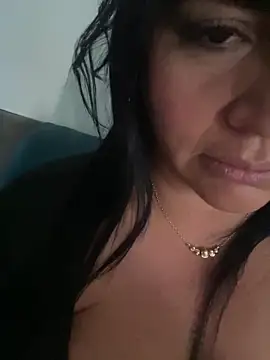 Webcam Model (sophie-honey)  is live.Free join now!