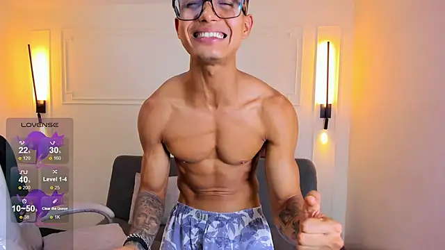 Paradise_boy_s webcam