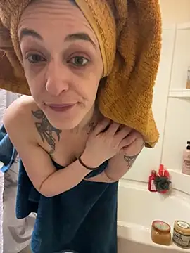 SultryEroticSlut webcam