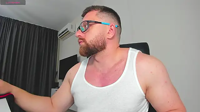 Findom_guy Live Webcam on Stripchat