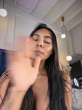 LuckyGoddessXXX webcam