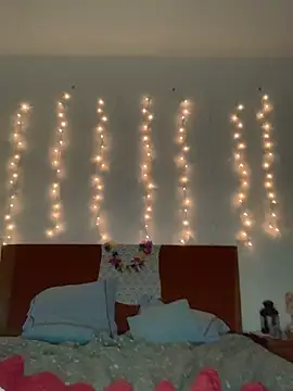 mass_hotbrunette webcam