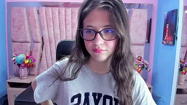 sarah_sweett_ webcam