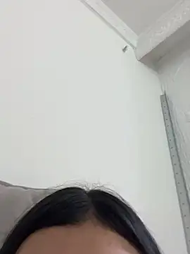 alisia_20 - Alisia_20's free webcam - UK Sex Cams