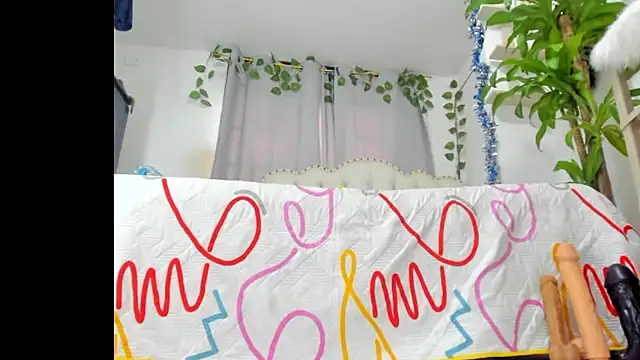 khalyn_jenner webcam