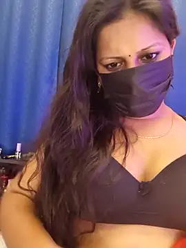 noty_girl2 (F milf) - Boobs oiling