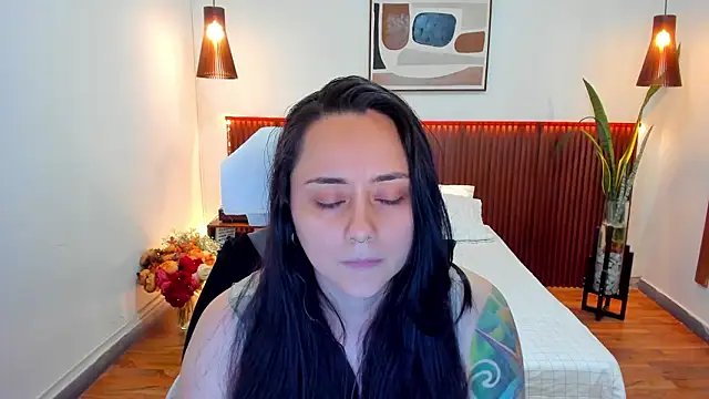 KatherineBond webcam