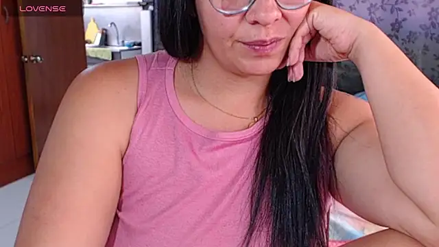 miia-big1boobs_ webcam