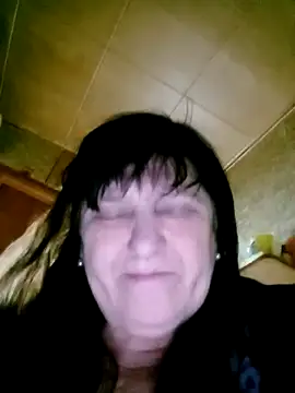 Apeesynka55211 webcam