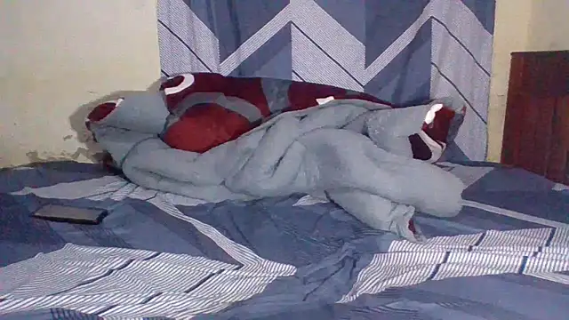 spicy_cindy - Spicy_Cindy's free webcam