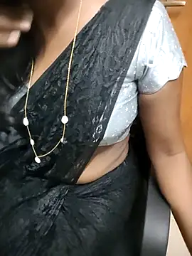 Tamilmallu-duskygirl03