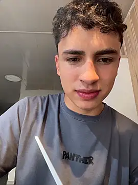 AdrianRinaldi webcam