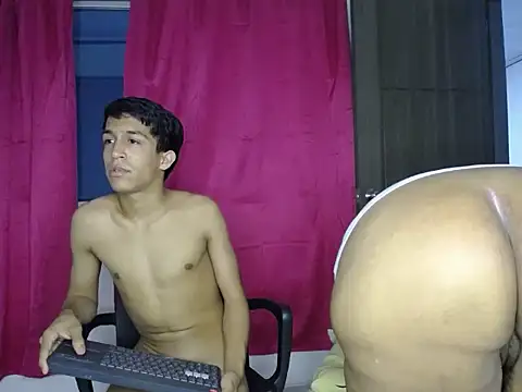 lospervetidossinlimtes - Lospervetidossinlimtes's free webcam - UK Sex Cams