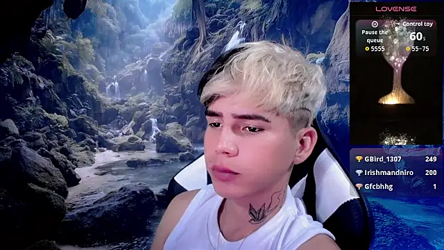 Tayson_Rivers webcam