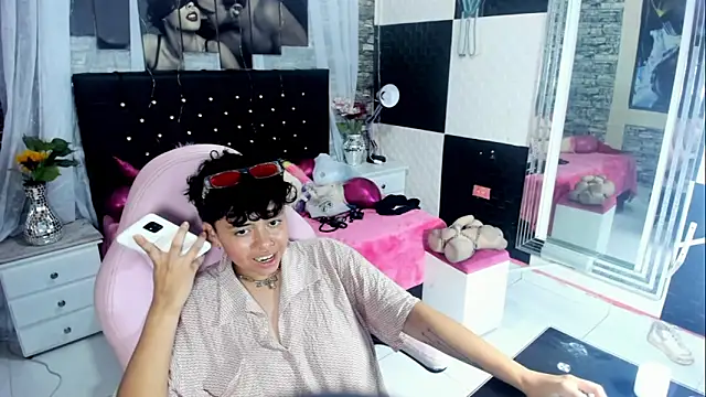 lunabustygirl webcam