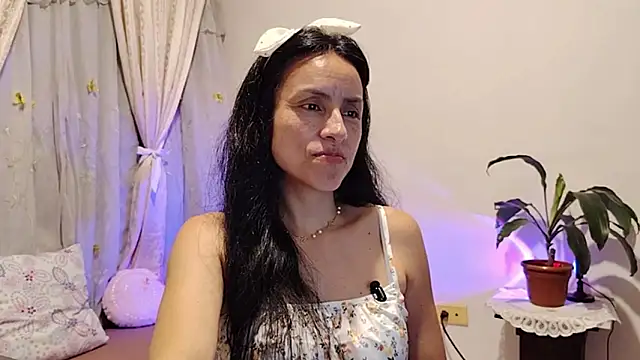 Bella_Exhibition webcam