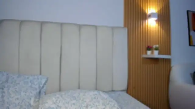 lunita_naughty - Lunita_naughty's free webcam - UK Sex Cams