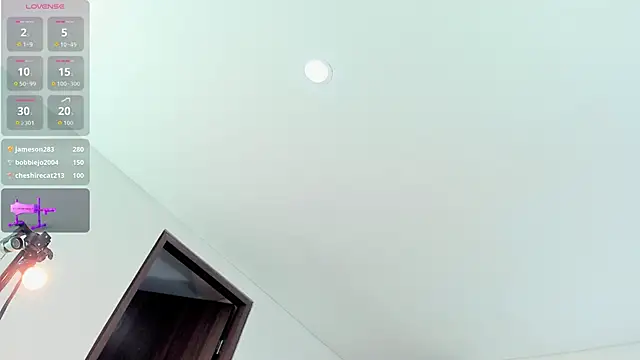 kevin_white_ Live Webcam on Stripchat