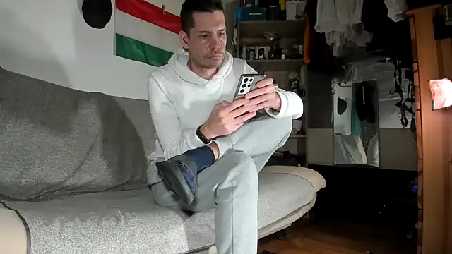 viraglaci18@xh webcam