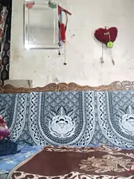 badboysmoker7070 (Ask my age) - 150 tk complete 1 tme cum in public