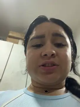 pretty_isadora (F young) - Silence, people nearby #public #pussy