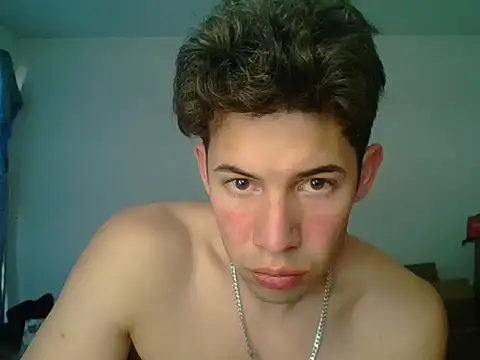 Maxtaylor18 webcam