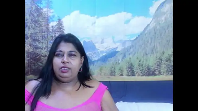 indianhoney694u (F milf) - GIVE HONEY SOME  GOOD FUCKING