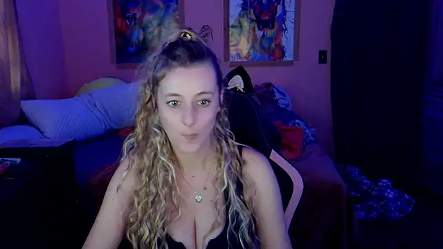 yoursecretgf963 - YourSecretGF963's free webcam - UK Sex Cams