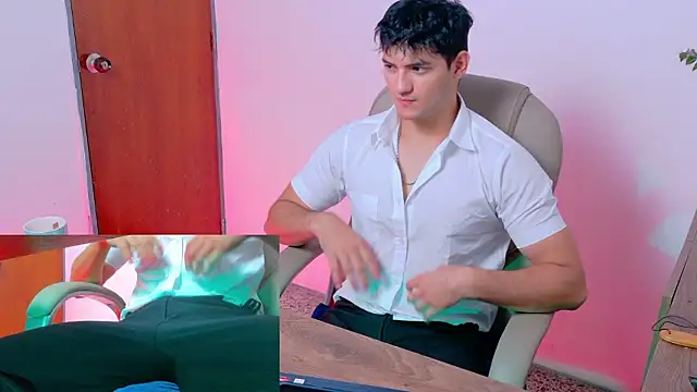 kaelswitch (M twink) - Hi kael